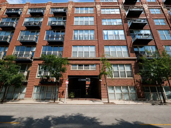 1500 W Monroe St Unit 504, Chicago, IL 60607