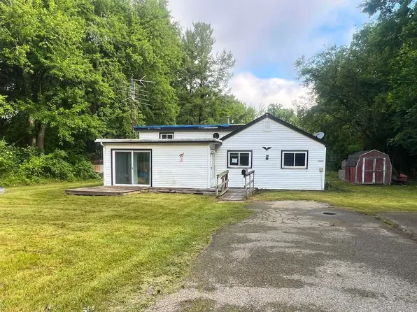 13676 Us Highway 12, Brooklyn, MI 49230