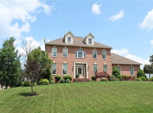 205 Curtis Dr, Johnstown, PA 15904