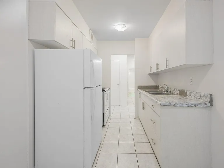1385 Midland Ave — Photo 6