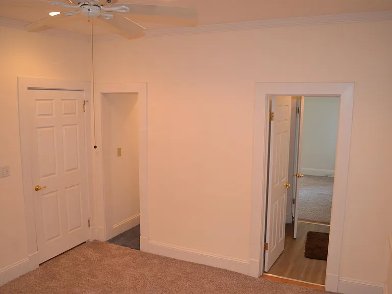 621 W Princess Anne Rd #1 — Photo 13