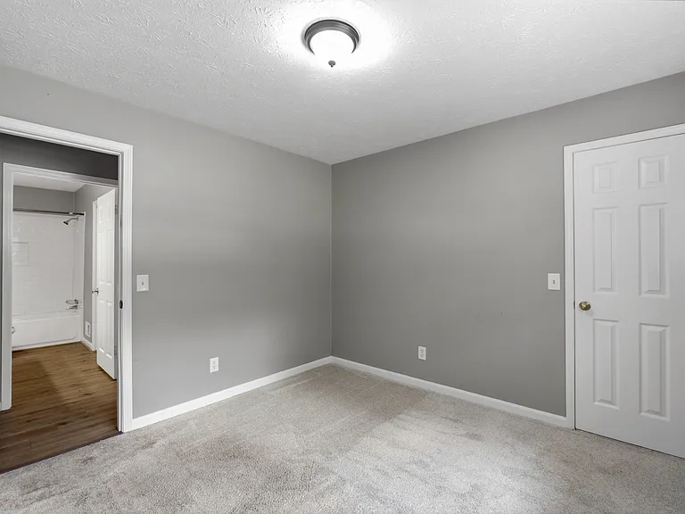 180 Lake Somerset Crst NW — Photo 15