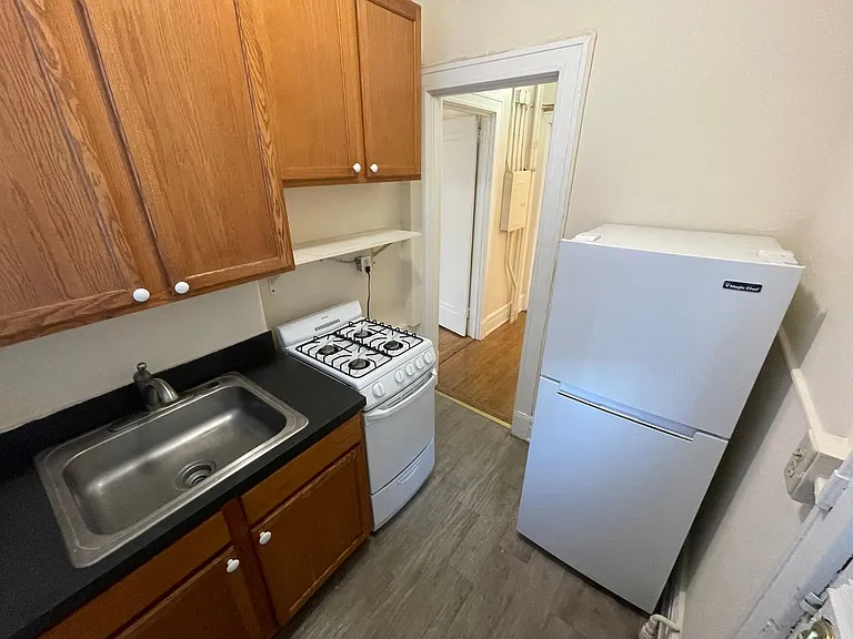 Belvedere House Apartments — Photo 7