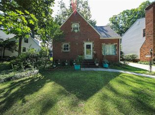 24410 Oakhill Dr, Euclid, OH 44117