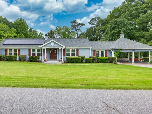 75 E 2nd Ave, Colbert, GA 30628
