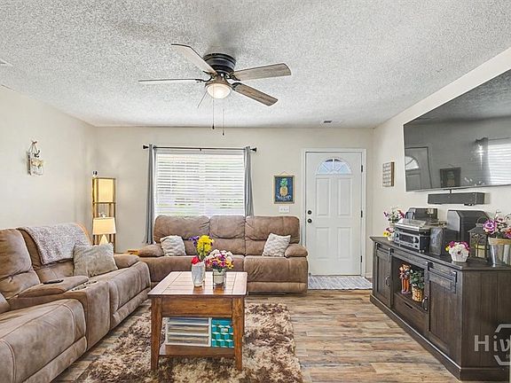5th image of 138 High Pointe Drive