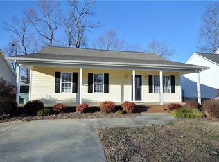 620 Quincy Ct, Graham, NC 27253