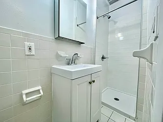 Rented by HOLTON REAL ESTATE INC.