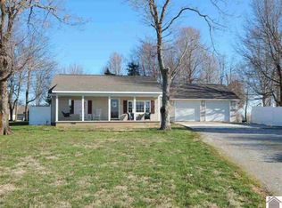 10702 Scale Rd, Benton, KY 42025