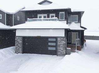 13205 SW 105th St, Grande Prairie, AB T8X0W5