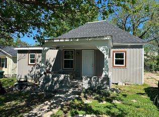 207 N Maple St, Monett, MO 65708