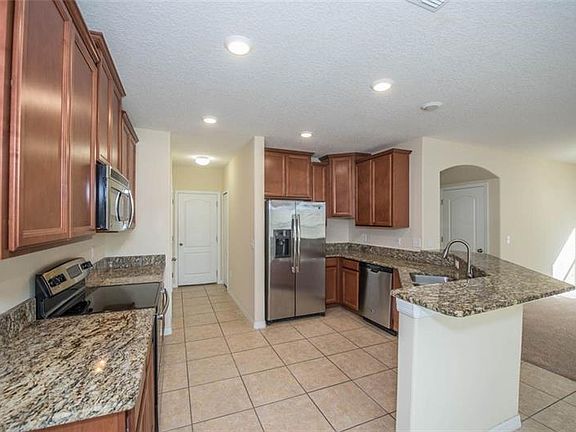 5th image of 6218 Trent Creek Dr