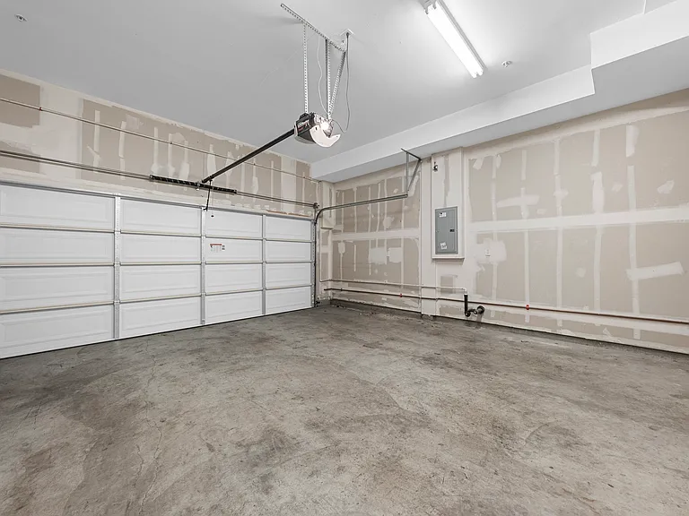1469 W San Carlos St — Photo 50