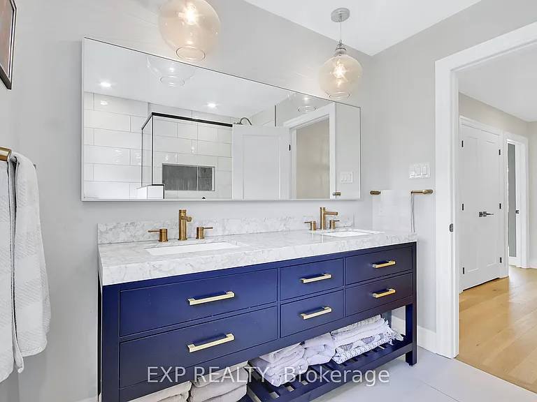 895 Dresden Cres — Photo 28