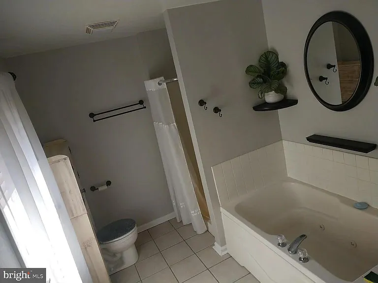 356 Oak Lee Dr — Photo 16