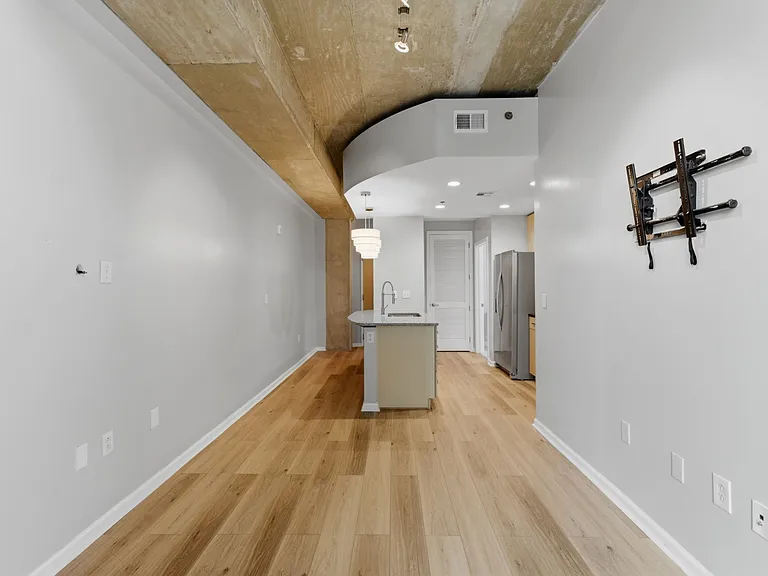 415 Church St #2409 — Photo 7