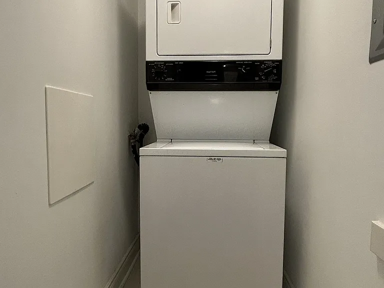 909 Bay St #1204 — Photo 15
