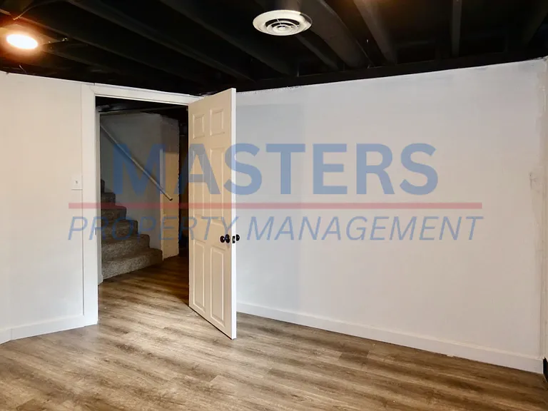 926 Searles Rd — Photo 9