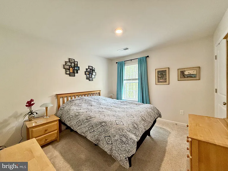 311 Rock Raymond Dr — Photo 25