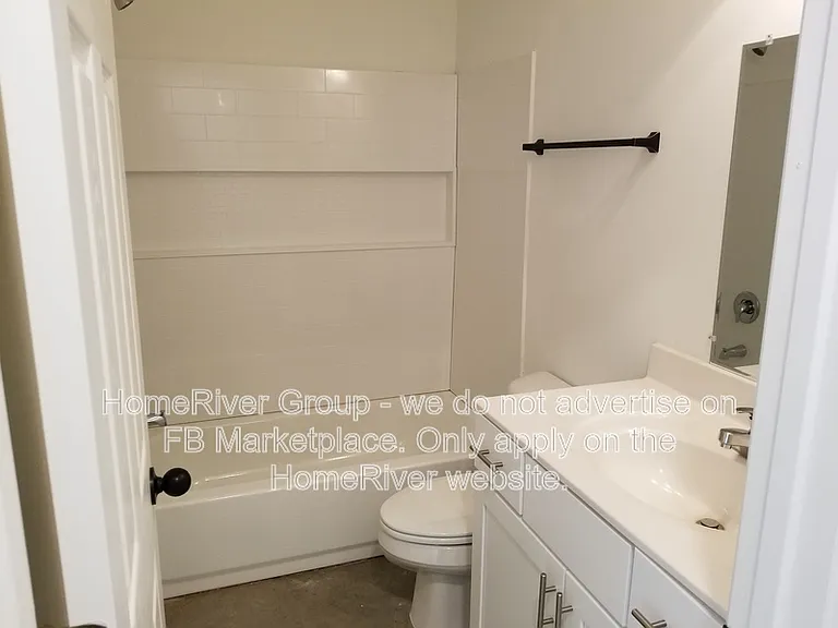 3848 Ajanders Dr — Photo 9