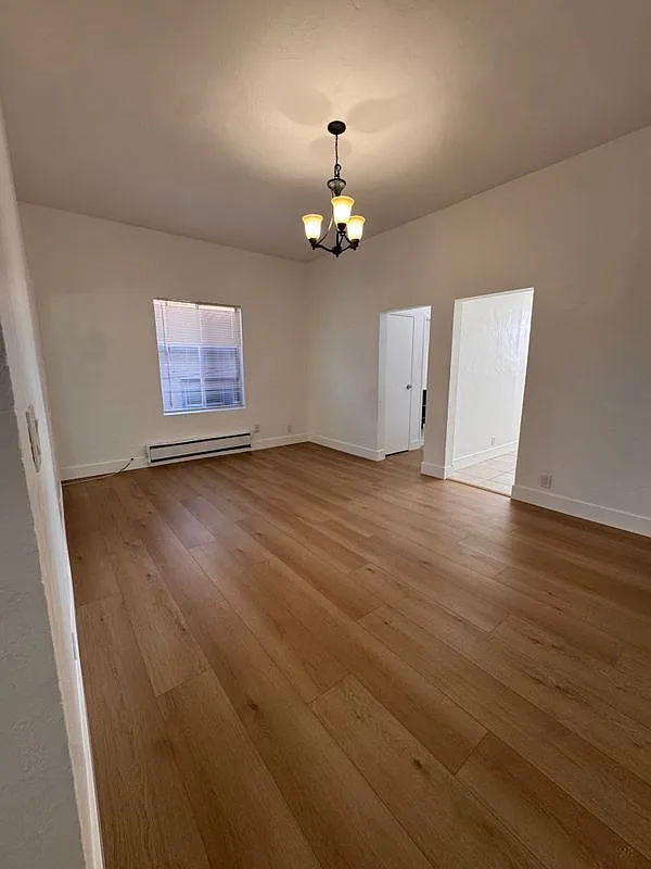 2 bed, 1.0 bath, 725 sqft, $2,295 — Photo 4