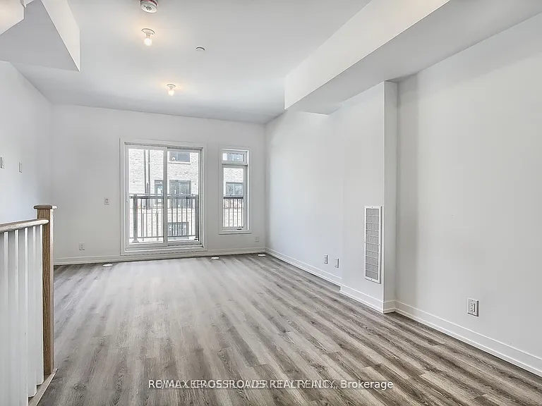98 Bartley Dr — Photo 14