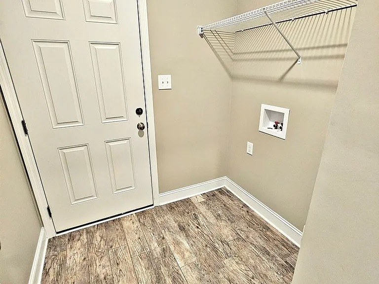 717 Iron Wood Dr SW — Photo 26