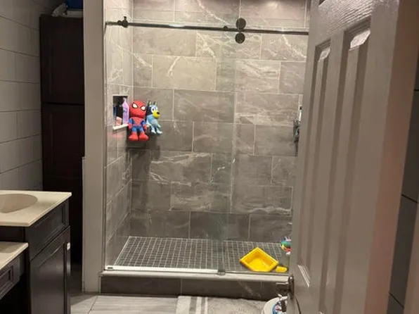 49 Doreen Drive image 18 of 20