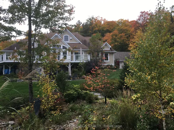 4 McGregor Way, Bracebridge, ON P0B 1L0
