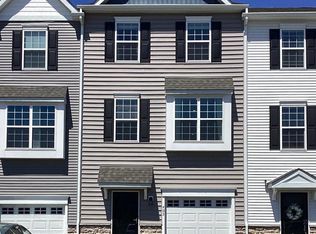403 Ridgewood Dr, Royersford, PA 19468