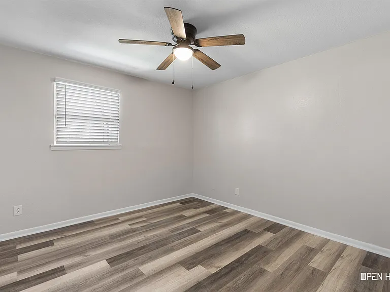 4916 Big Bend Dr — Photo 18