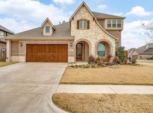 300 Ben Thomas St, Burleson, TX 76028