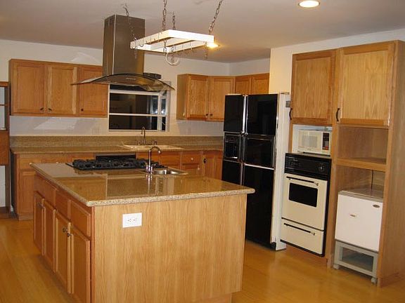 4th image of 4630 Browndeer Ln