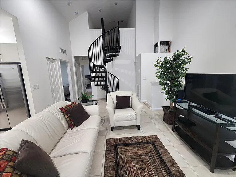 12698 NW 32nd Pl — Photo 5