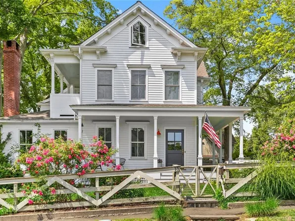 15 Pennoyer Street, Norwalk, CT 06853