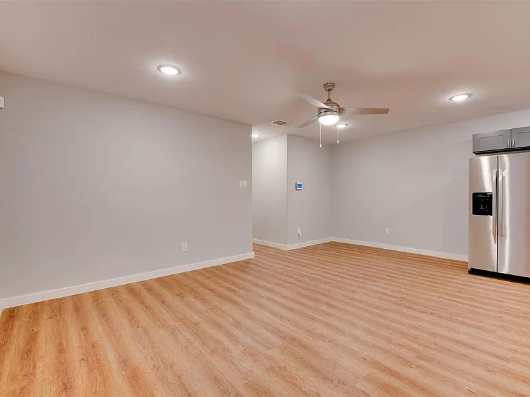 2702 Reid St #A — Photo 3