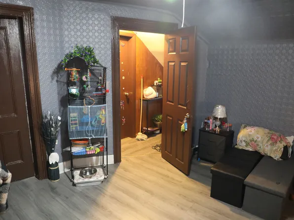 2906 Central Avenue image 5 of 14