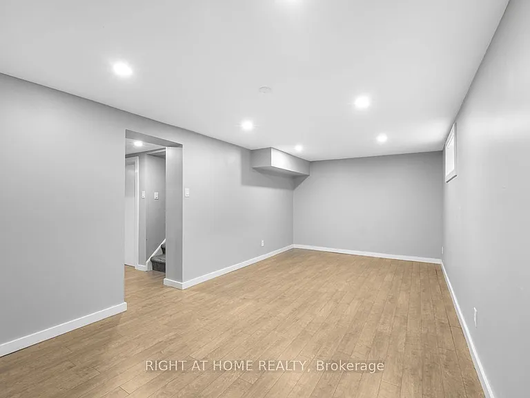 1361 Brands Ct — Photo 32