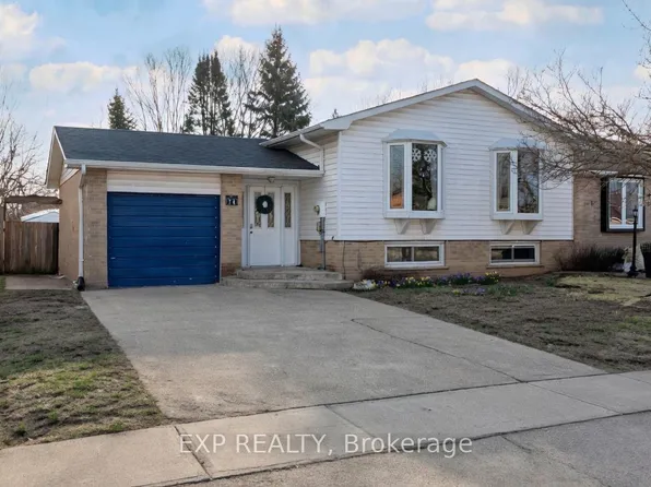 76 Bernick Dr, Barrie, ON L4M 2V6