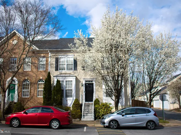 5000 Anchorstone Dr, Woodbridge, VA 22192