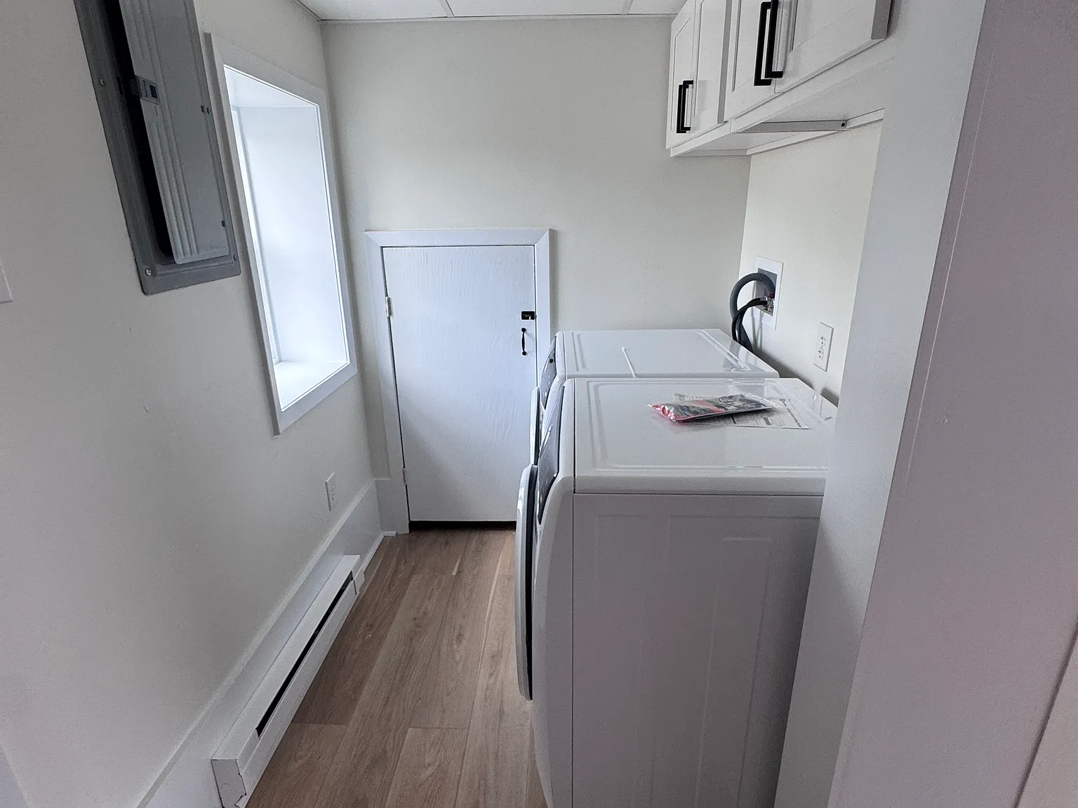 2 bed, 1000 sqft, $1,800 — Photo 4