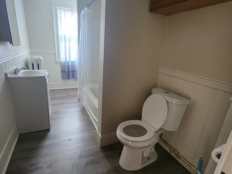 33 Bradley St #3R — Photo 12