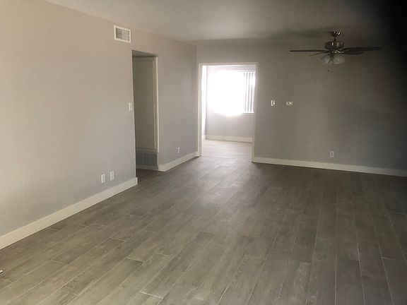 5th image of 973 Oyster St