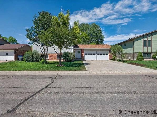 4744 Hickory Pl, Cheyenne, WY 82009