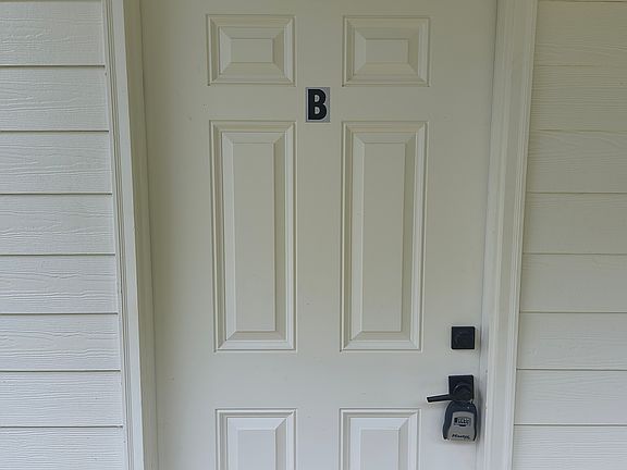 4th image of 1510 Brownwood Ave #B