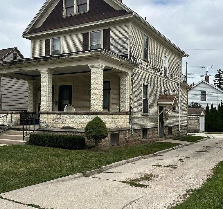 421 Stafford STREET, Plymouth, WI 53073 Zillow