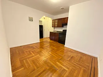 Rented by Lang Realty LLC