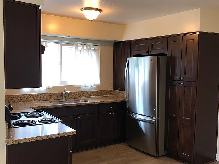 4301 E 5th St #2 — Photo 9