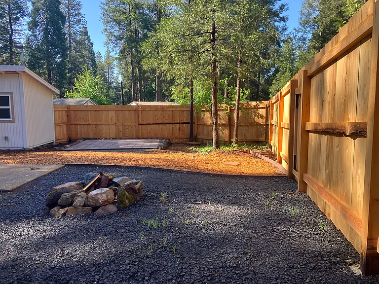 6414 Del Oro Dr — Photo 20