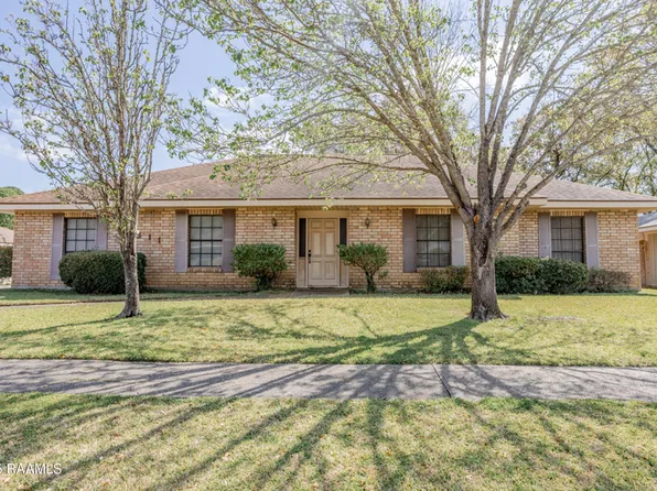 311 Upland Dr, Lafayette, LA 70506